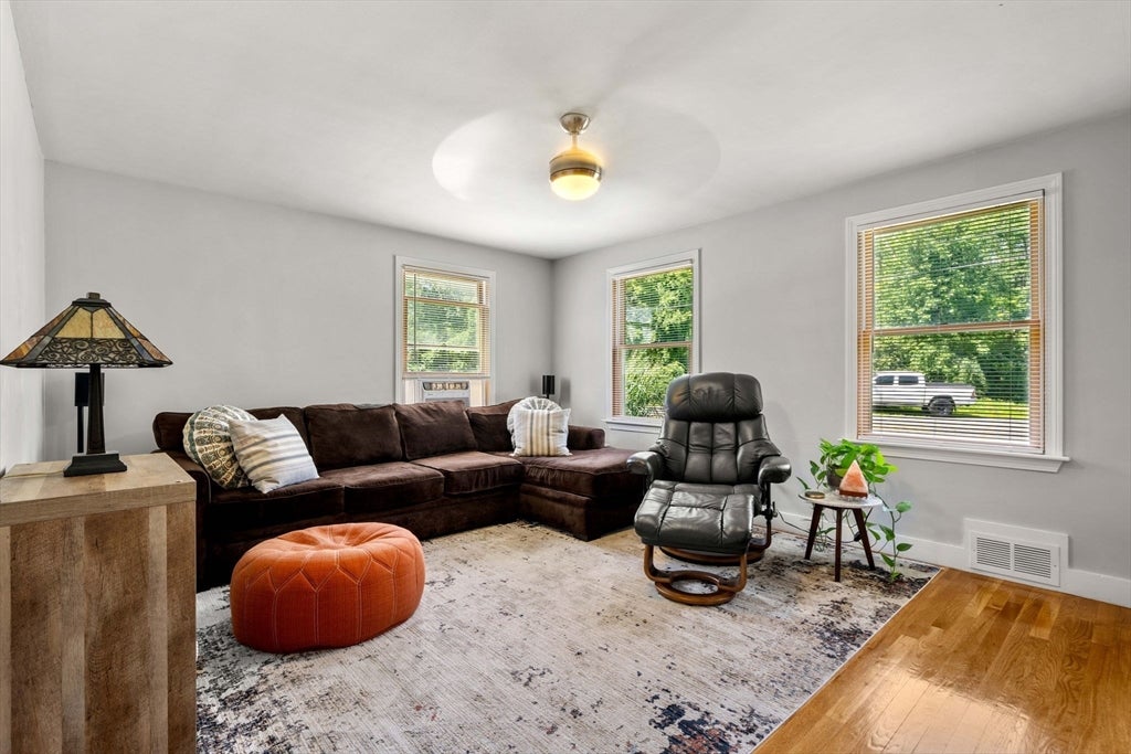 13 Sandy Pond Rd, Ayer, MA, 13 Sandy Pond Rd, Ayer, MA Photo #14