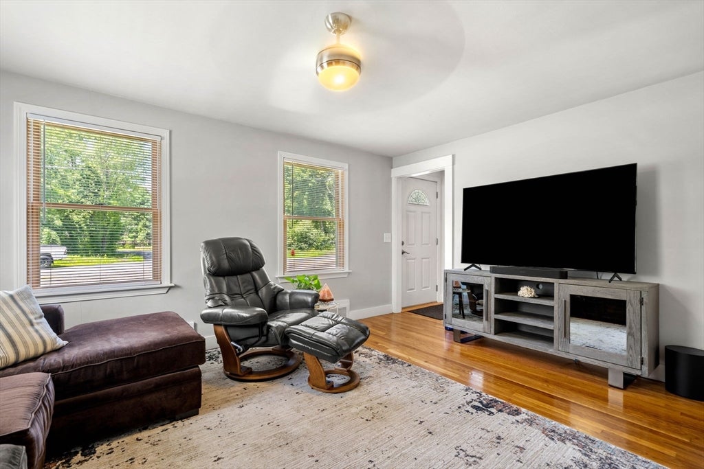 13 Sandy Pond Rd, Ayer, MA, 13 Sandy Pond Rd, Ayer, MA Photo #15
