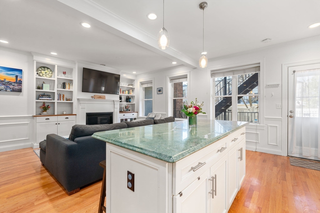 38 Mount Vernon St 1