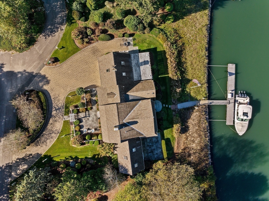 37 Five Gate Ln
