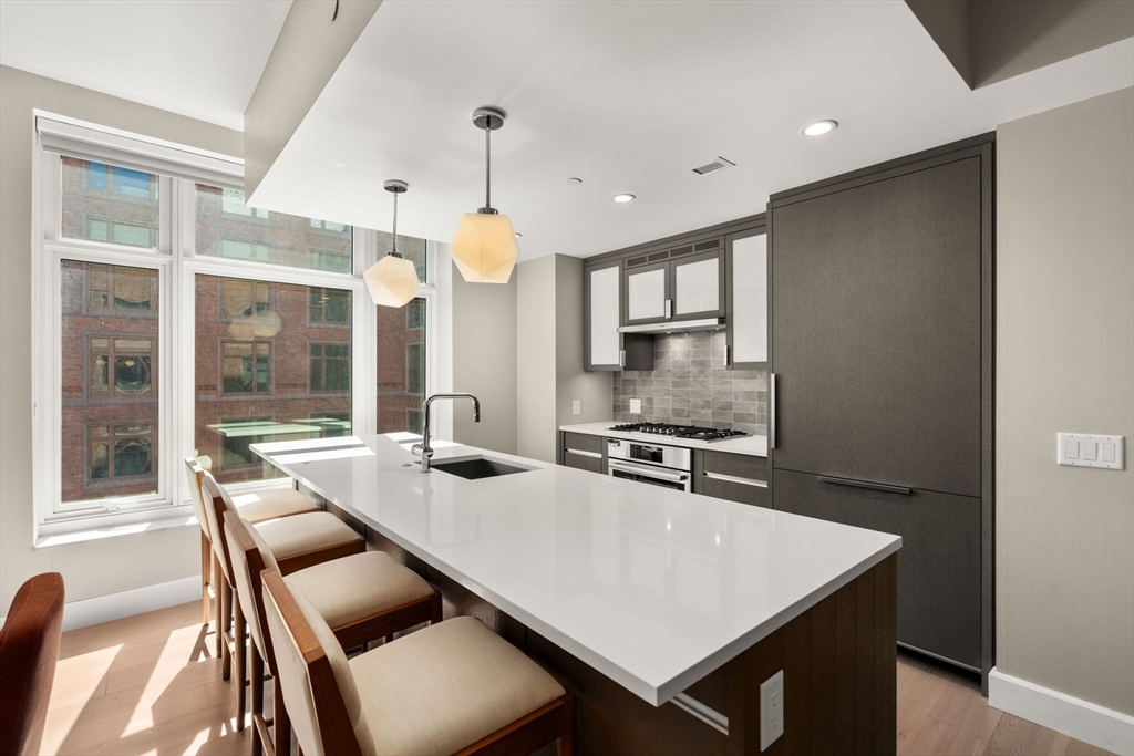 100 Lovejoy Pl #11K Floor 11
