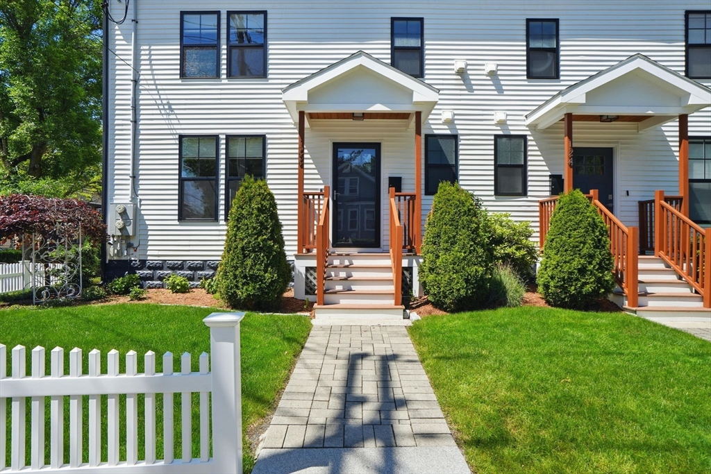 122 Brooks Ave 122
