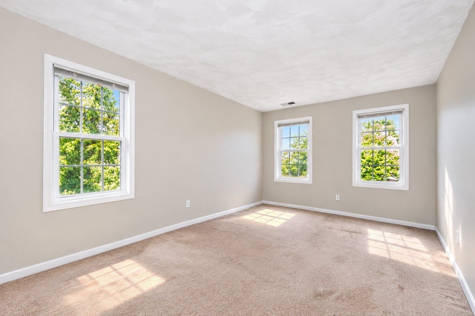 14 West Ledge Rd, Clinton, MA, 14 West Ledge Rd, Clinton, MA Photo #24