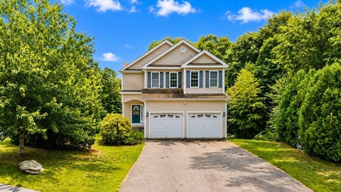 Photo of 14 West Ledge Rd, Clinton, MA 01510 (MLS # 73573105)