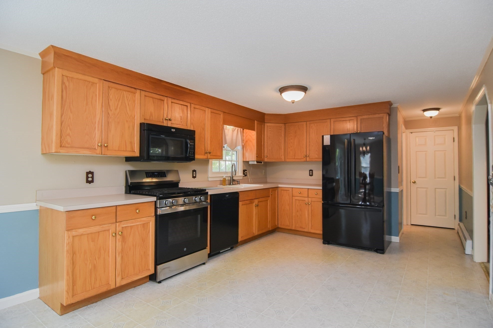 9 Wimbledon Crossing, Dracut, MA, 9 Wimbledon Crossing, Dracut, MA Photo #7