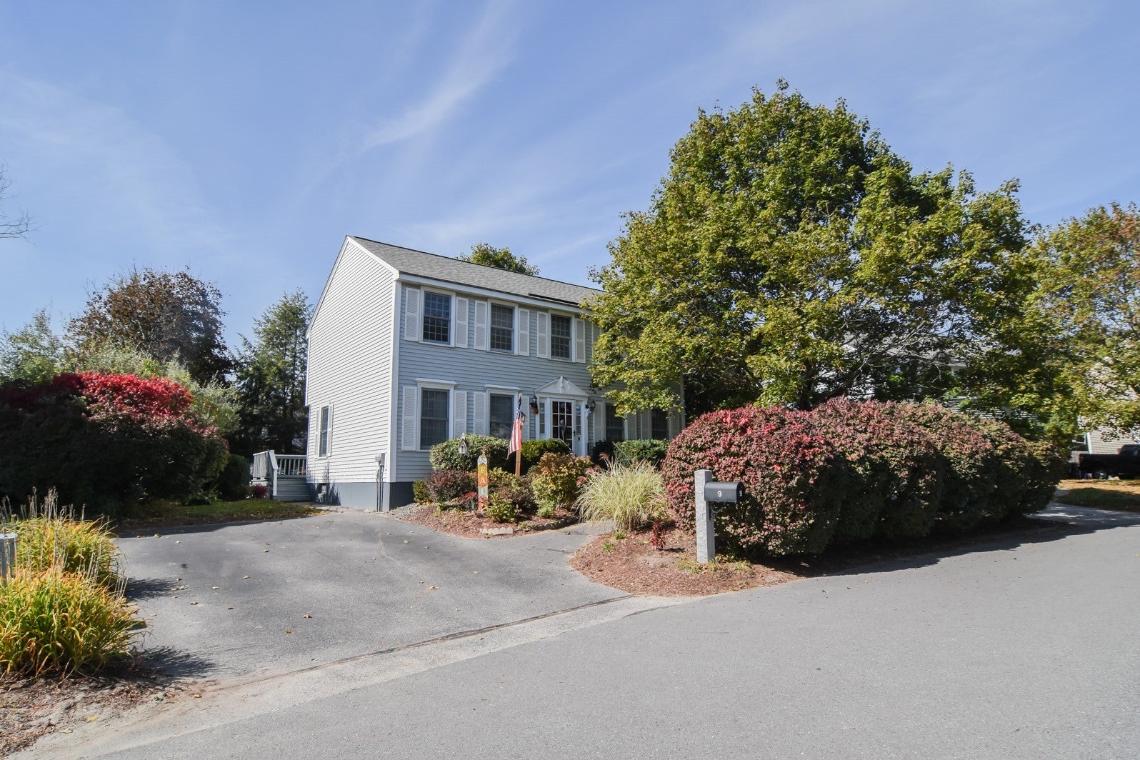 9 Wimbledon Crossing, Dracut, MA, 9 Wimbledon Crossing, Dracut, MA Photo #2