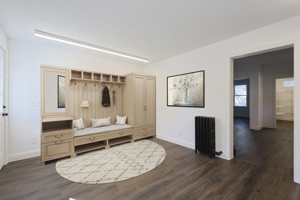 Bellingham, Massachusetts 02019, United States, 3 Bedrooms Bedrooms, ,2 BathroomsBathrooms,Residential,Active,250535