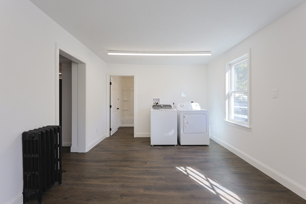 Bellingham, Massachusetts 02019, United States, 3 Bedrooms Bedrooms, ,2 BathroomsBathrooms,Residential,Active,250535