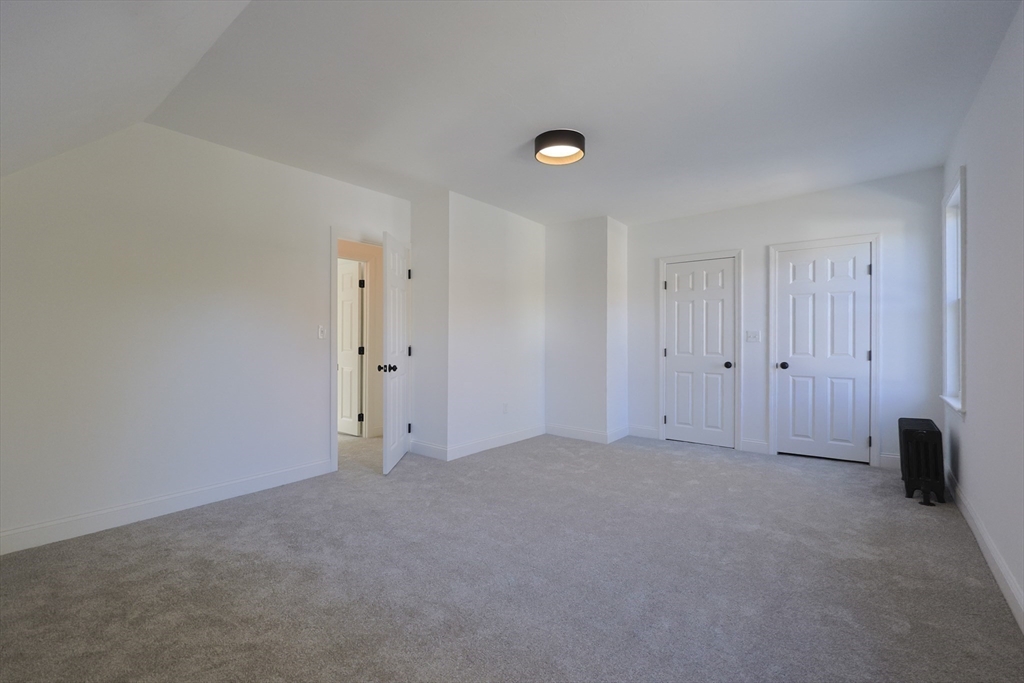 Bellingham, Massachusetts 02019, United States, 3 Bedrooms Bedrooms, ,2 BathroomsBathrooms,Residential,Active,250535