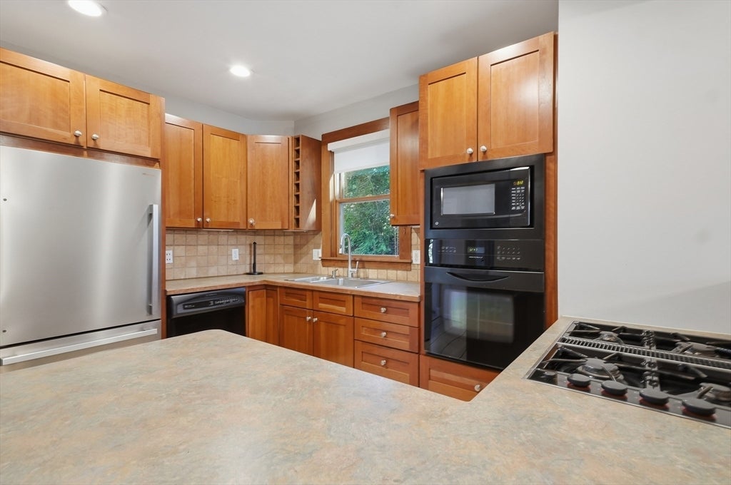 109-1/2 Franklin Street, Stoneham, MA, 109-1/2 Franklin Street, Stoneham, MA Photo #15