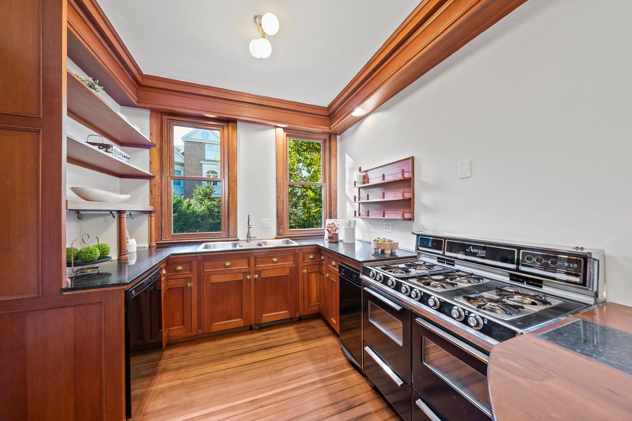 945 Beacon Street, Newton, MA, 945 Beacon Street, Newton, MA Photo #18