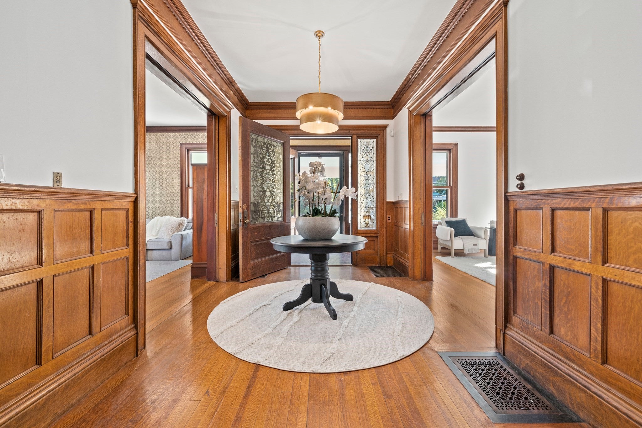 945 Beacon Street