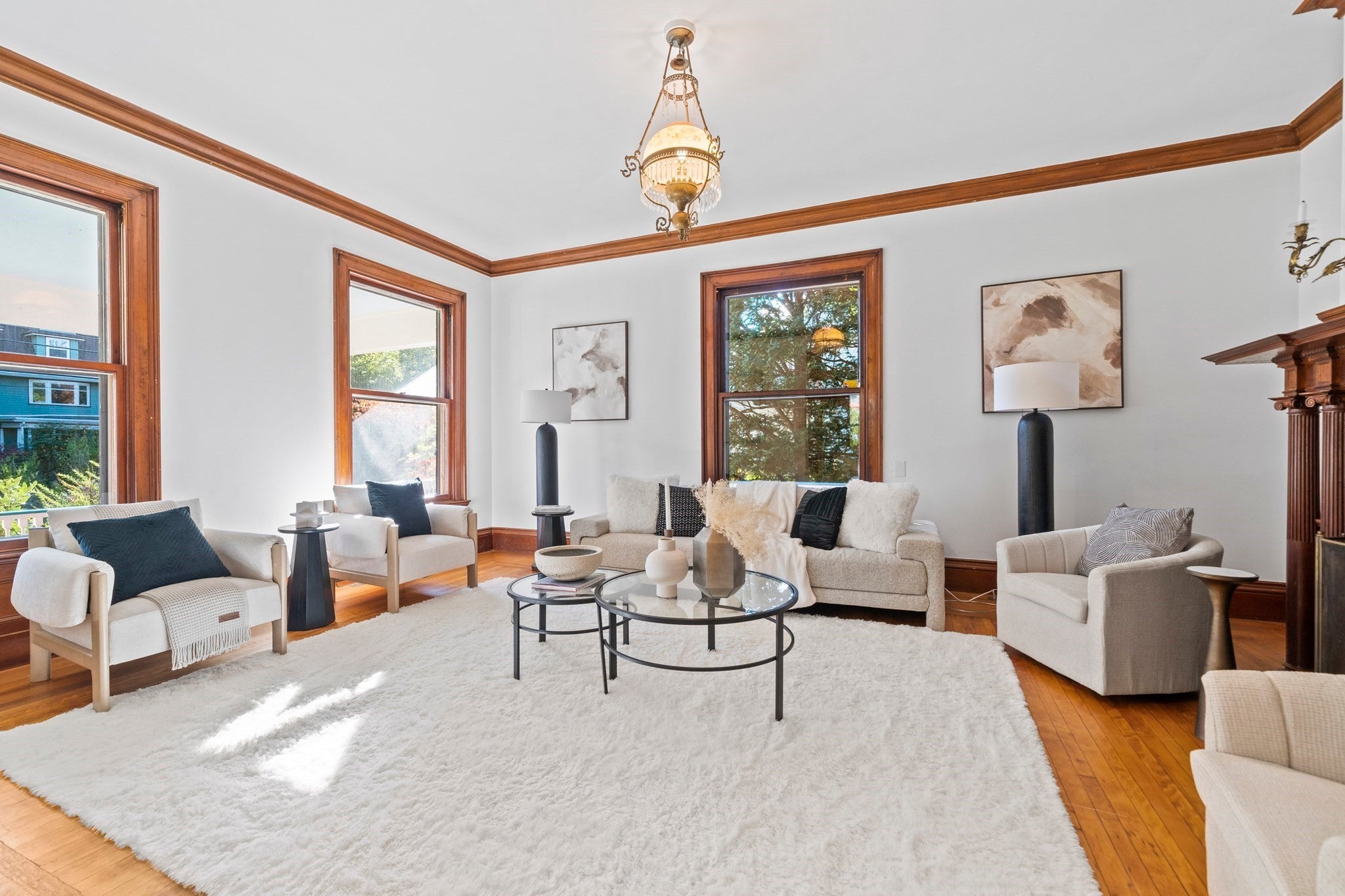 945 Beacon Street