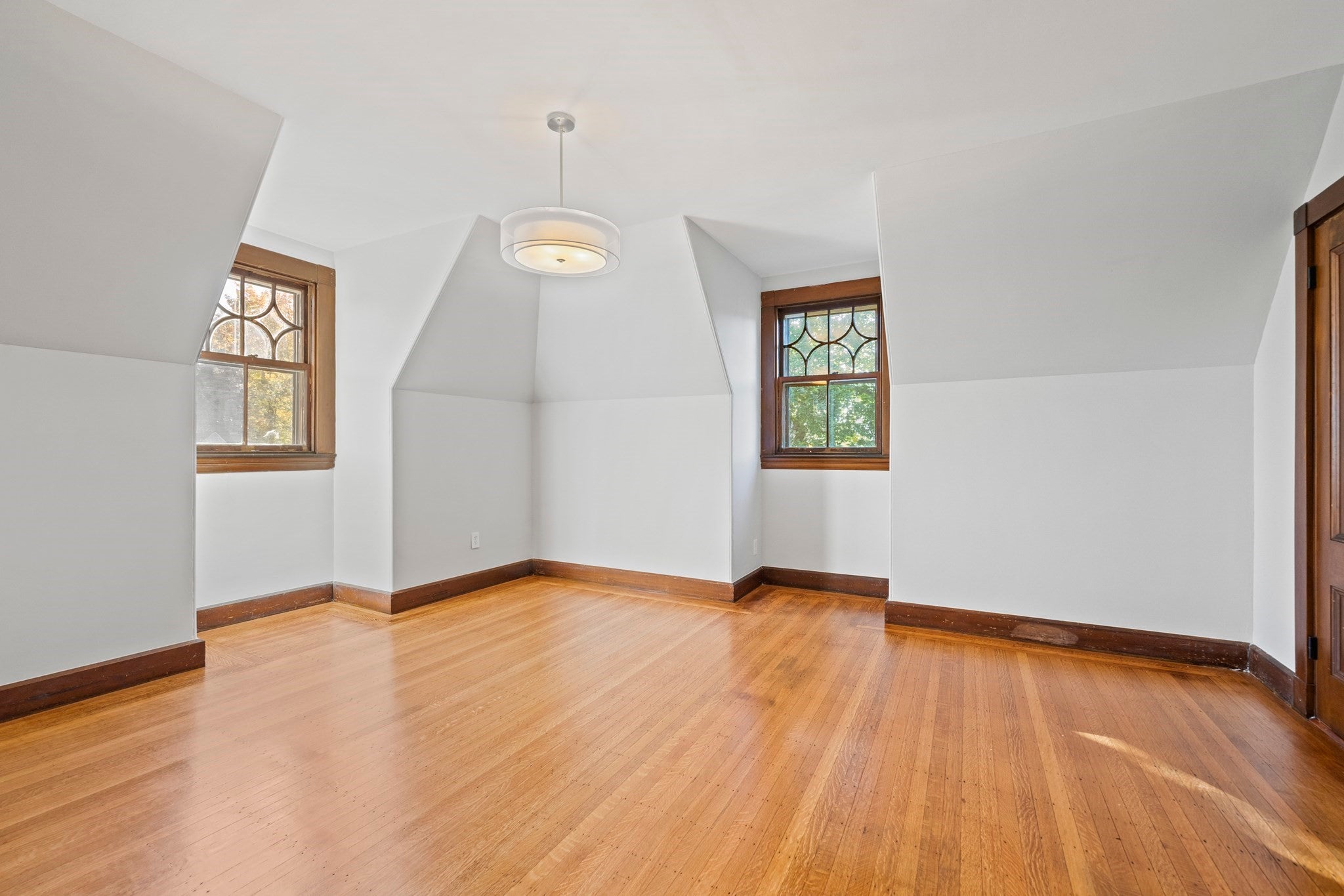 945 Beacon Street, Newton, MA, 945 Beacon Street, Newton, MA Photo #35