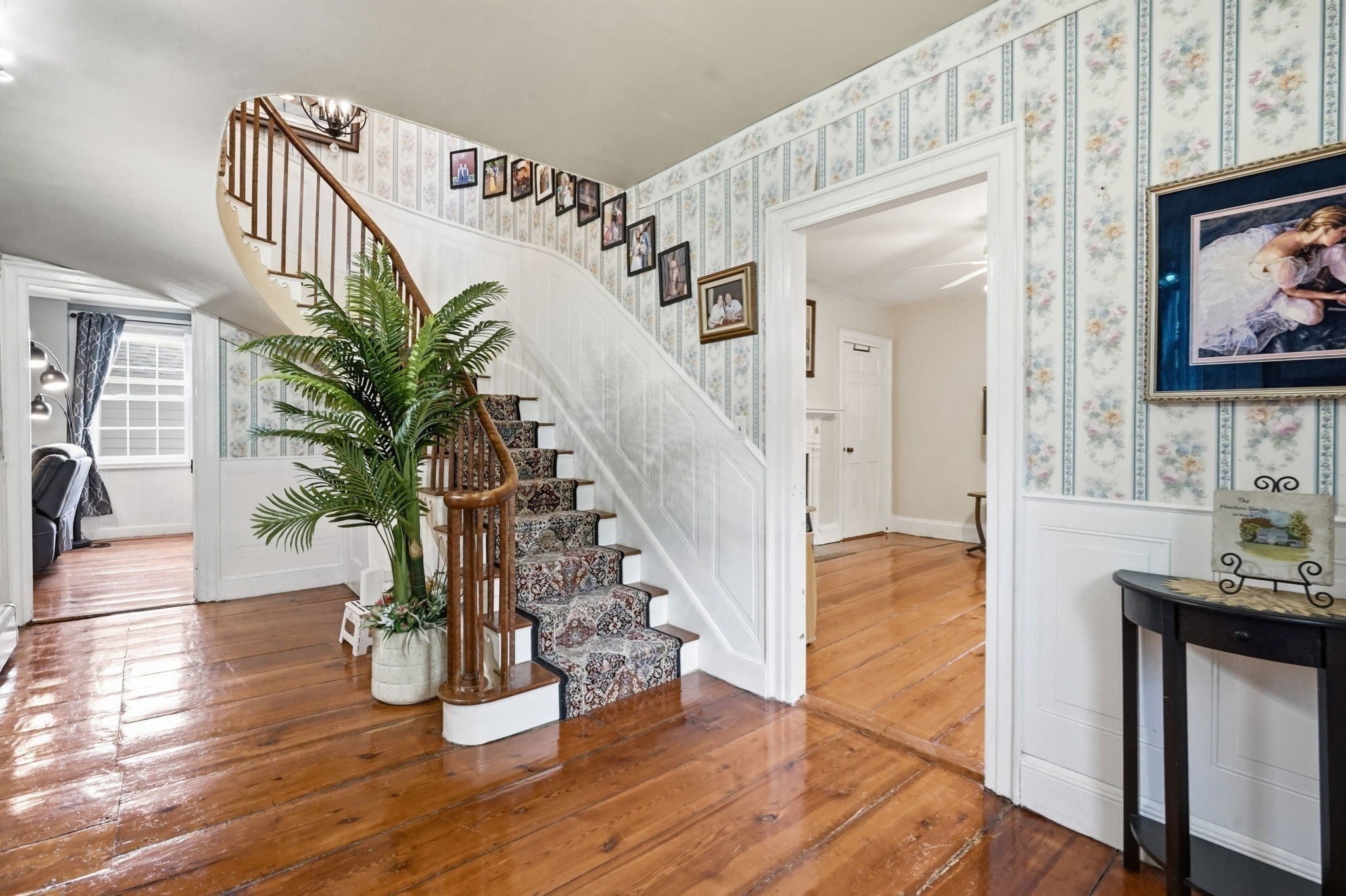 724-726 Main St