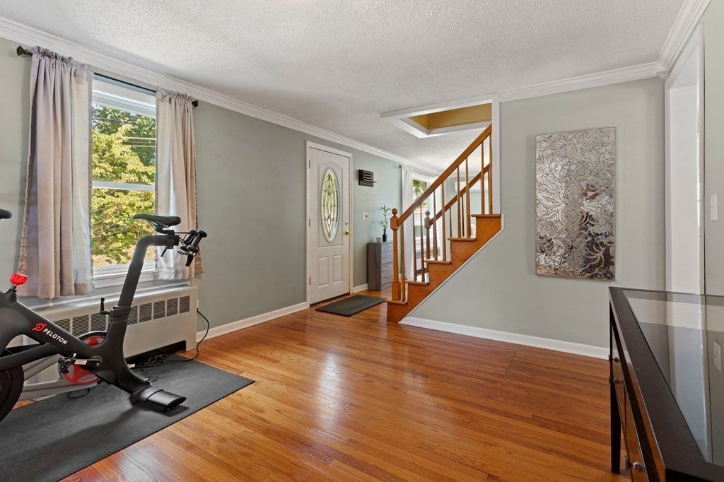 78 Laurie Ave, South Hadley, MA Photo #9