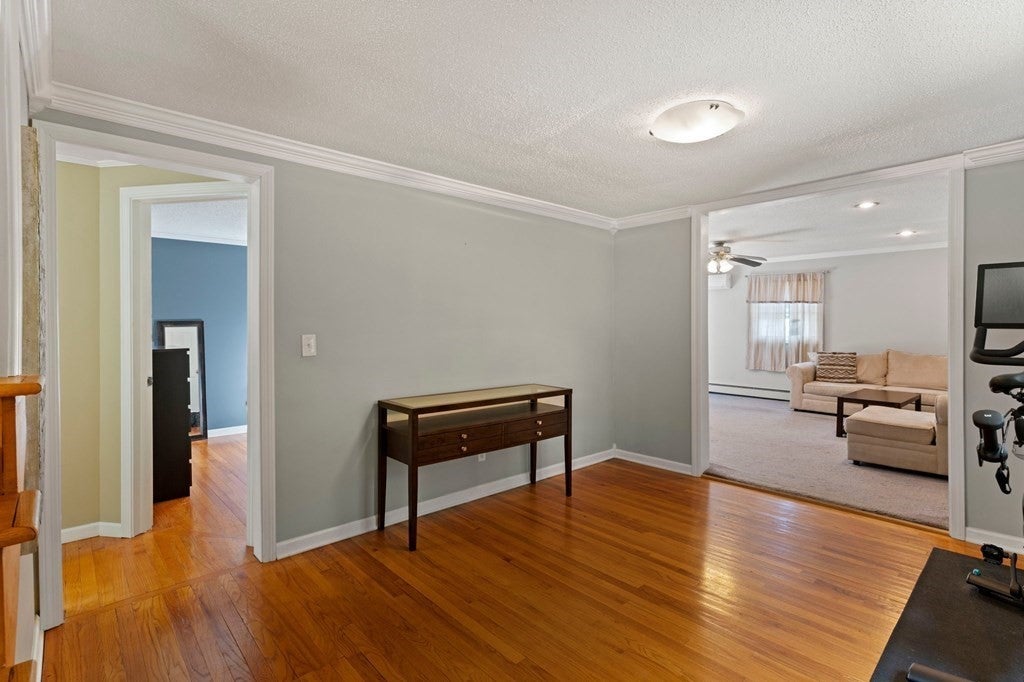 78 Laurie Ave, South Hadley, MA Photo #8