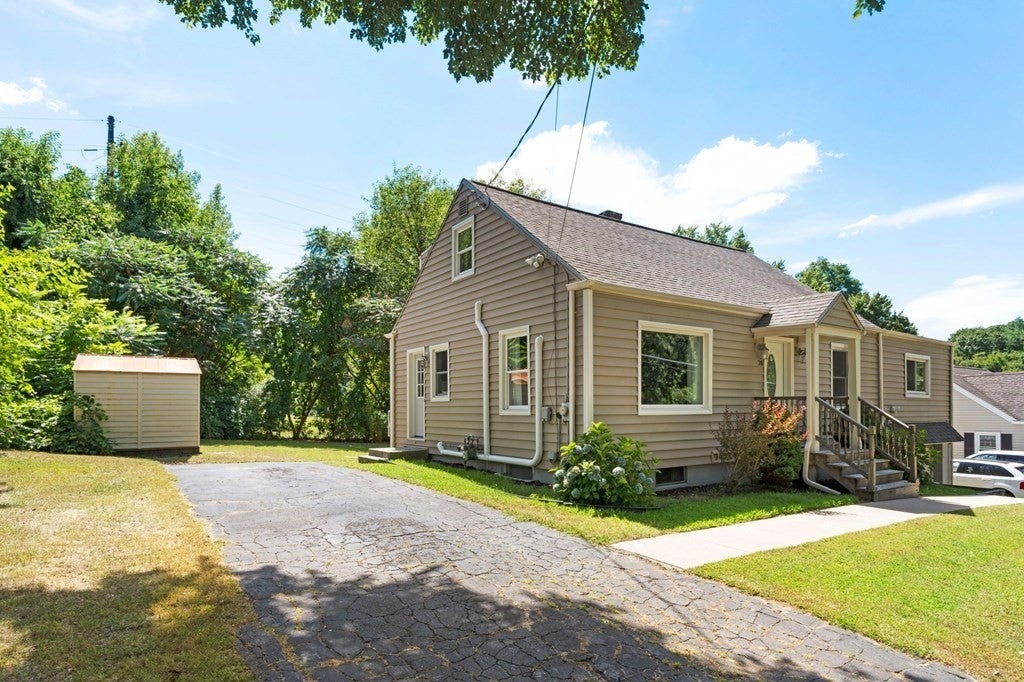 78 Laurie Ave, South Hadley, MA Photo #40