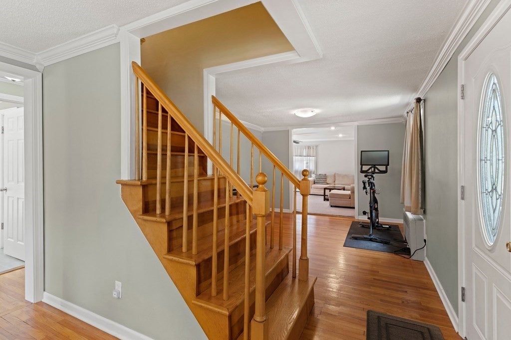 78 Laurie Ave, South Hadley, MA Photo #7
