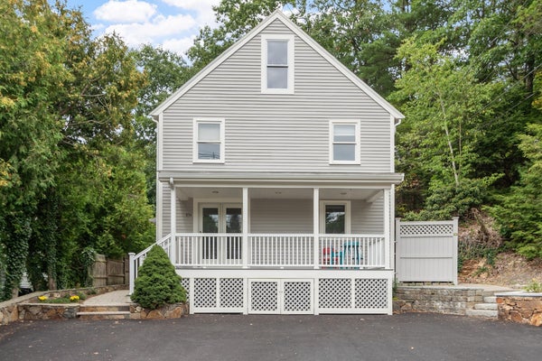 95 PINE ST # A, MANCHESTER, MA 01944 - Image a4f6d2e1d36ae61c2032617f4fa2b404/1177666441