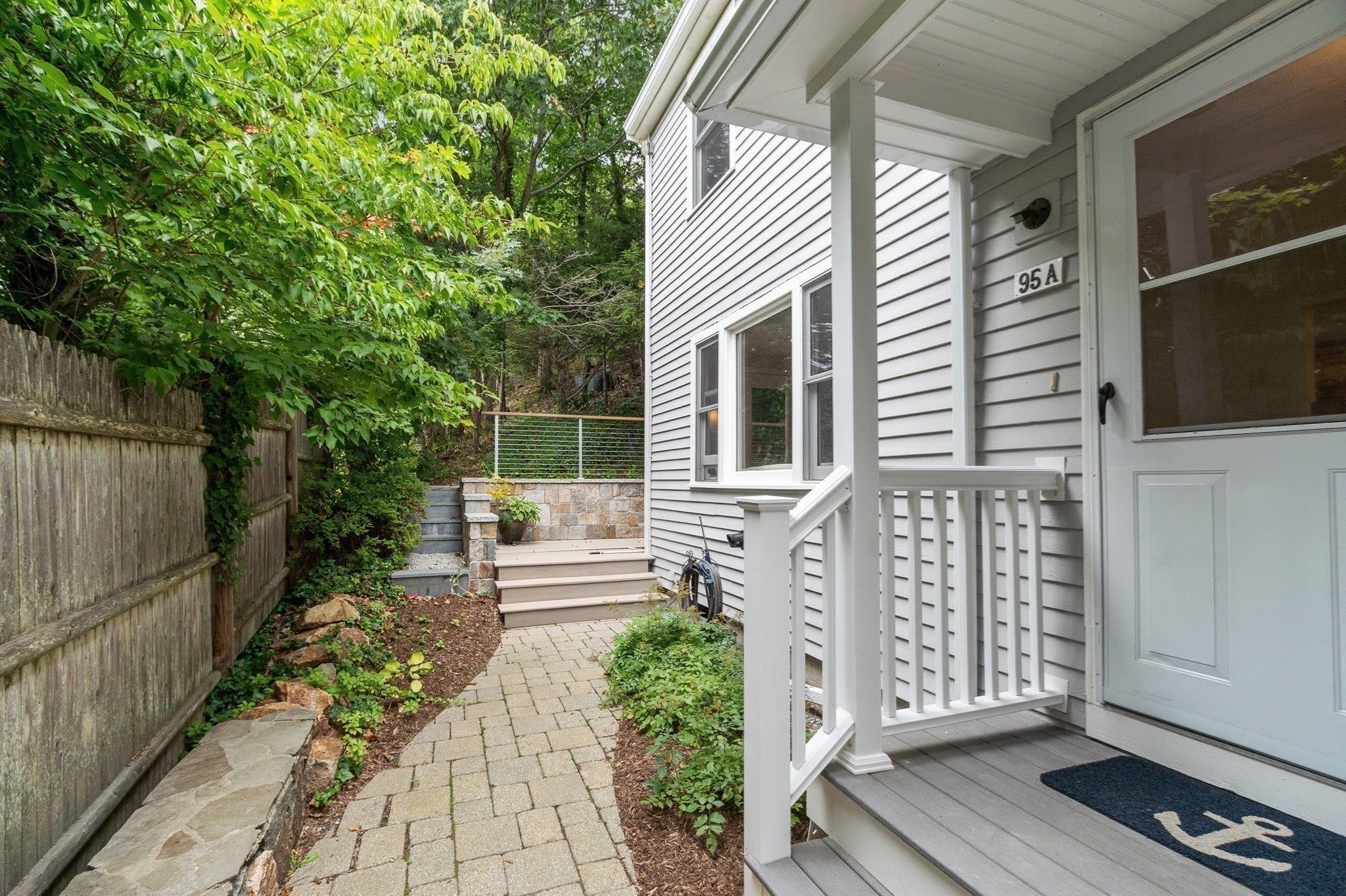 95 Pine St A