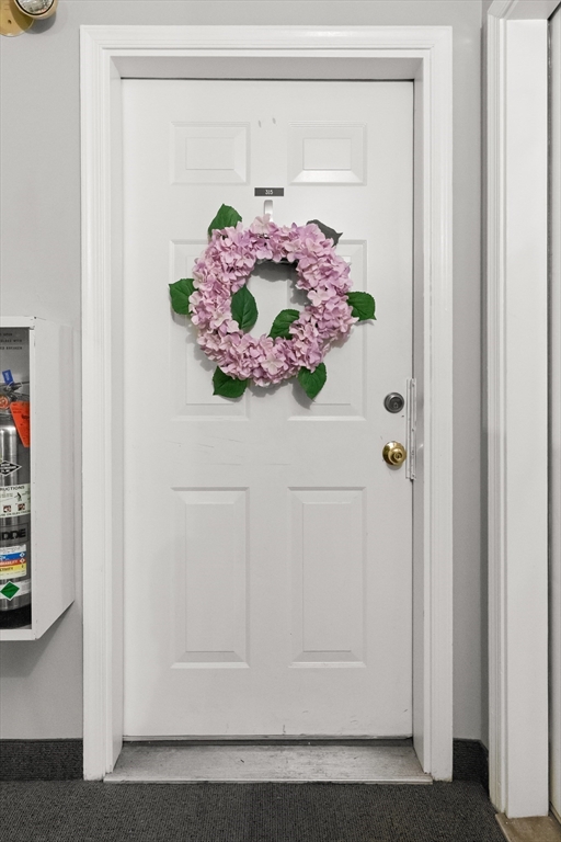 111 Foster Street B315