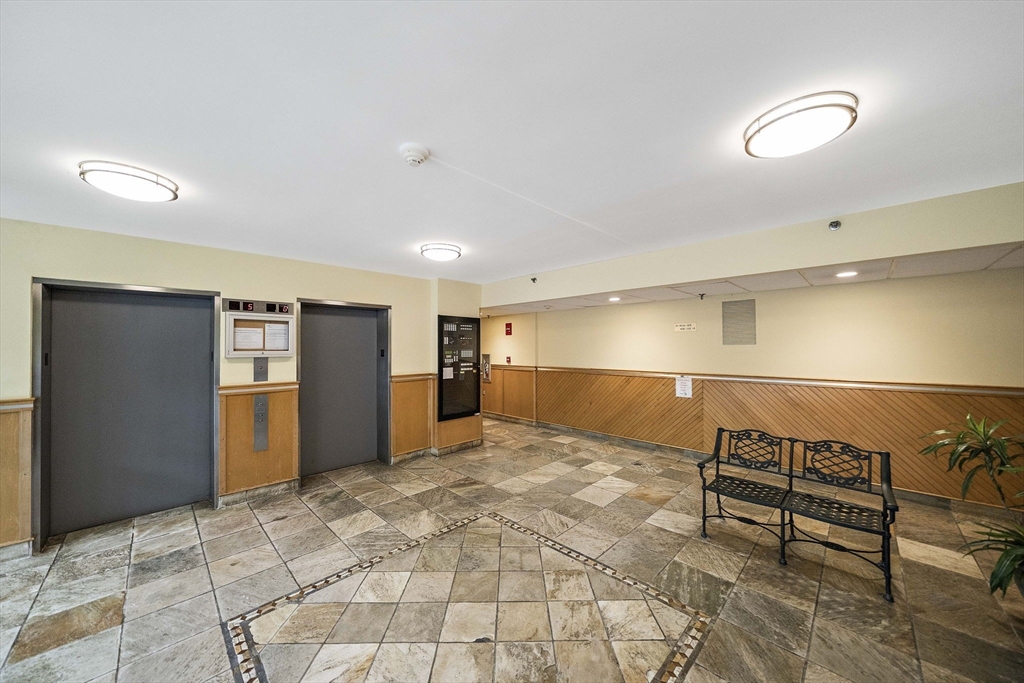 100 Cove Way 803