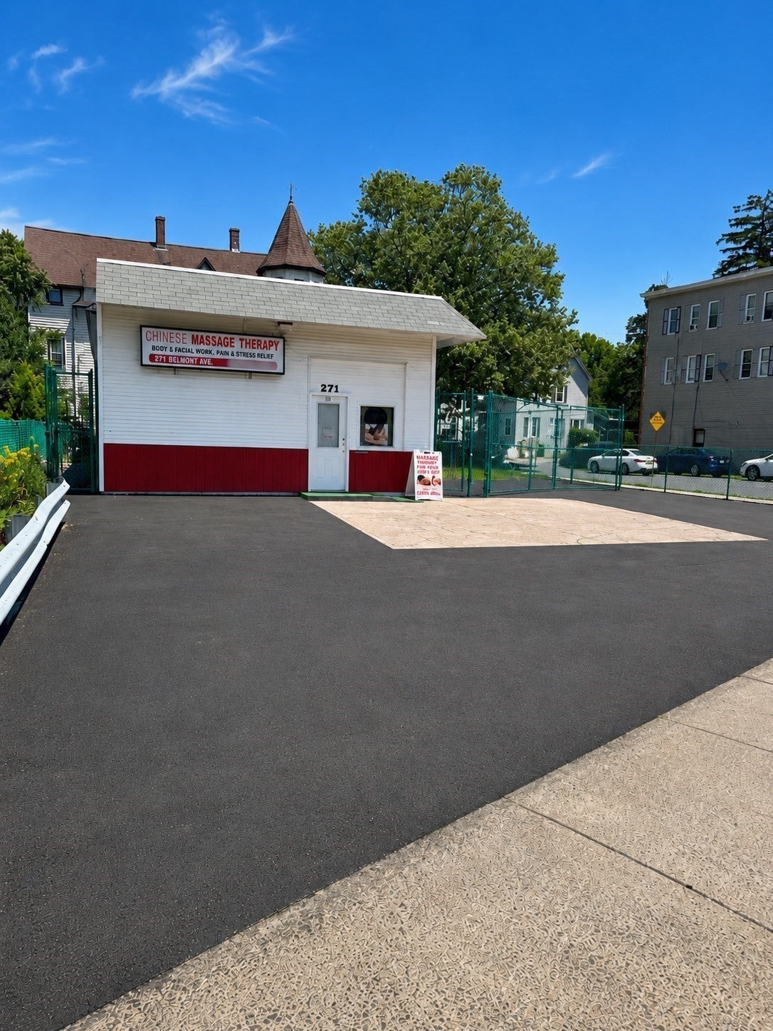271 Belmont Ave