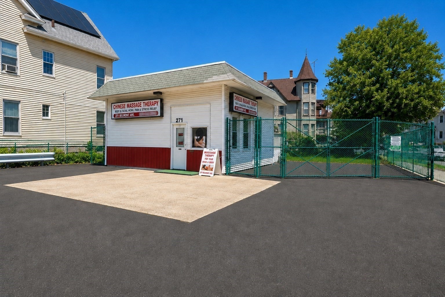 271 Belmont Ave