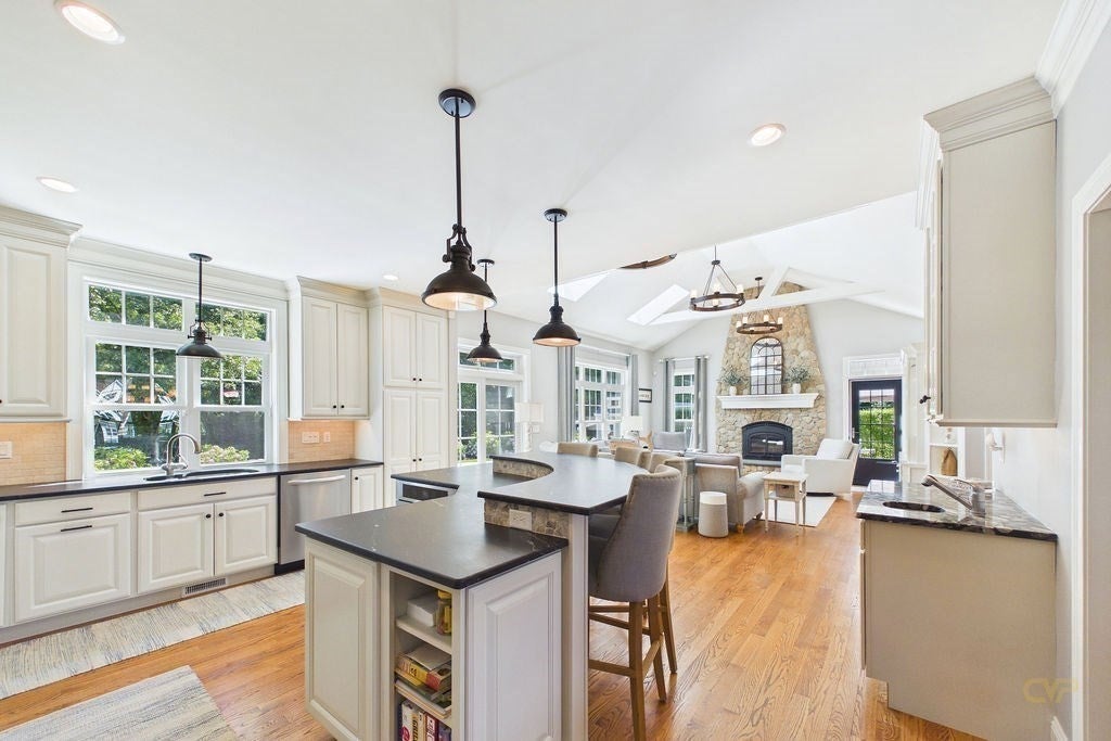 8 Park Pl, Mattapoisett, MA, 8 Park Pl, Mattapoisett, MA Photo #23
