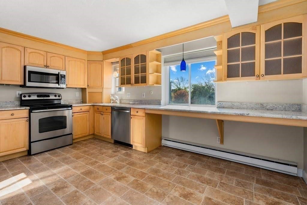 47 Mystic St 3F