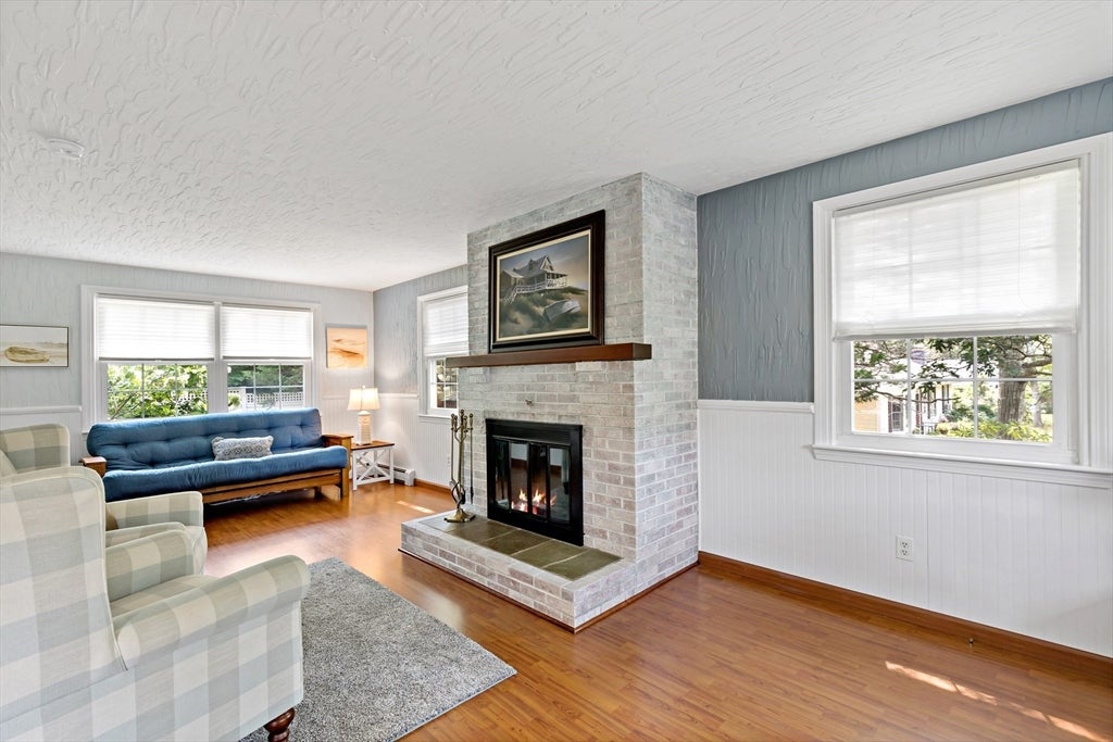 3 Mcnamara Ave, Yarmouth, MA Photo #10