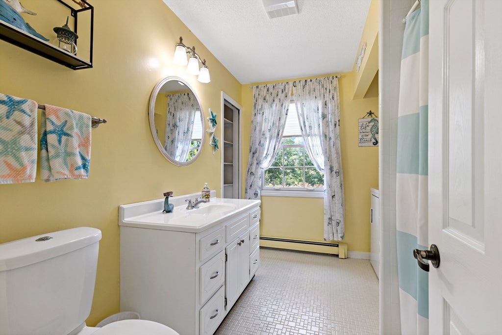 3 Mcnamara Ave, Yarmouth, MA Photo #23