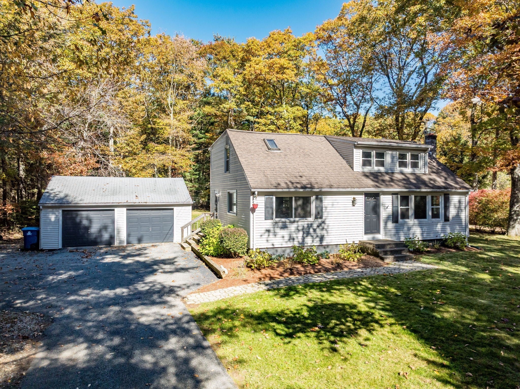 Photo of 223 Wilbraham Rd, Monson, MA