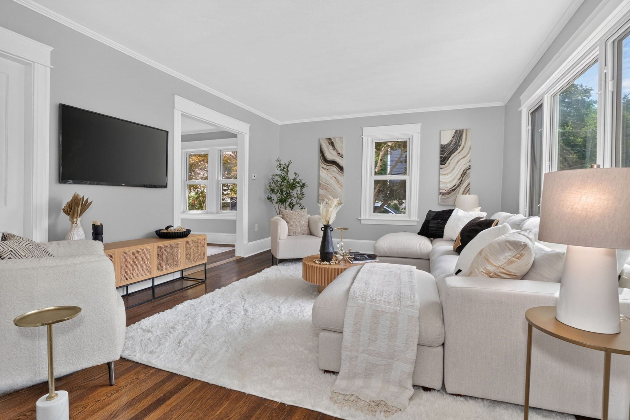 106-108 Rossmore Rd #1, Boston, MA Photo #2