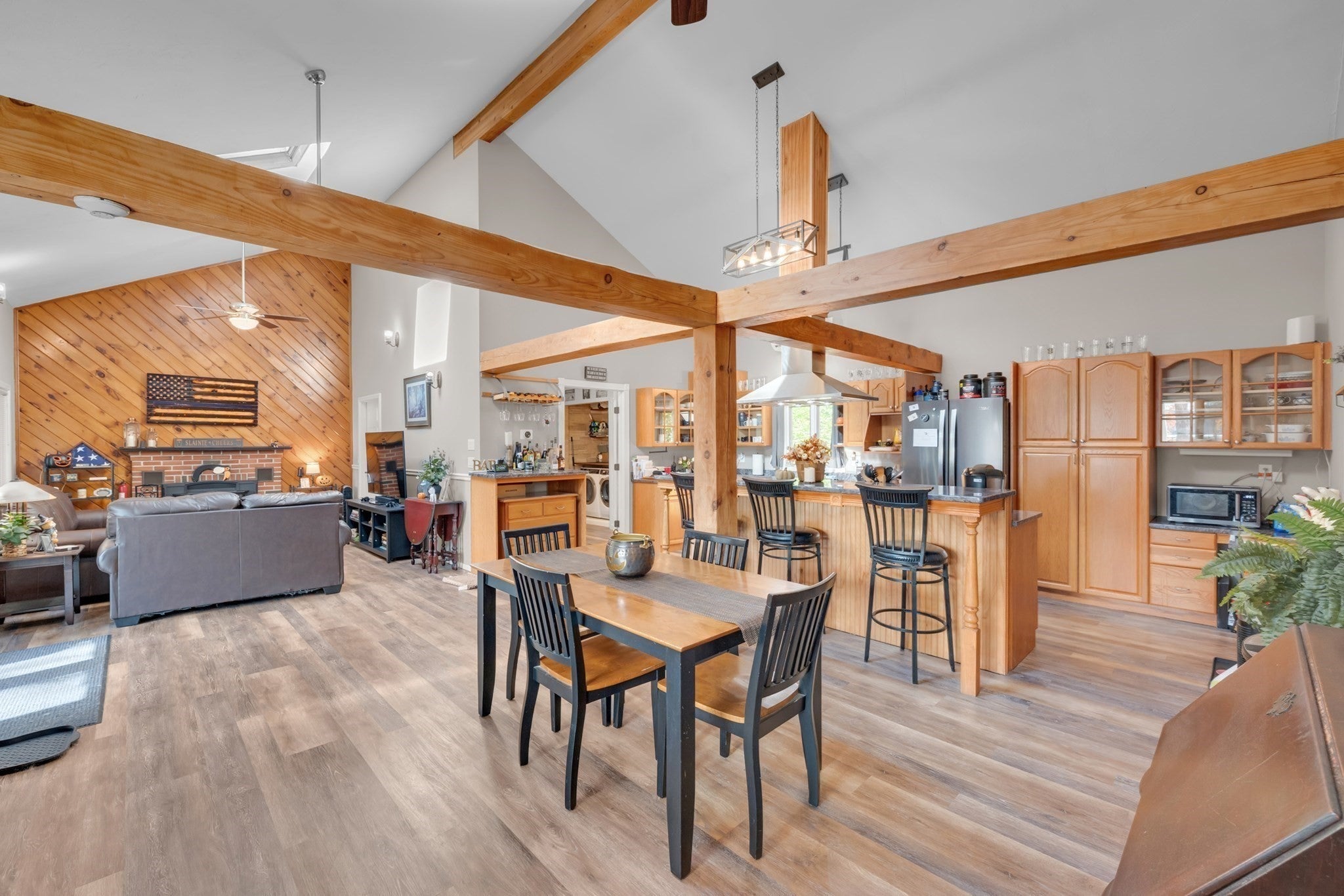 16 Sandy Cove Road, Lunenburg, MA Photo #11