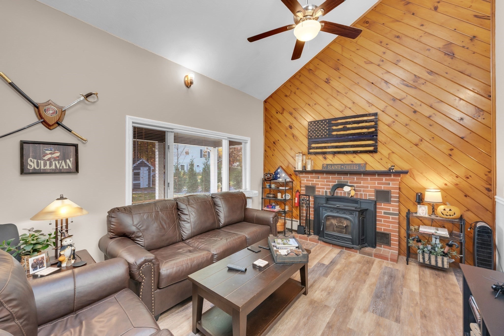 16 Sandy Cove Road, Lunenburg, MA Photo #10