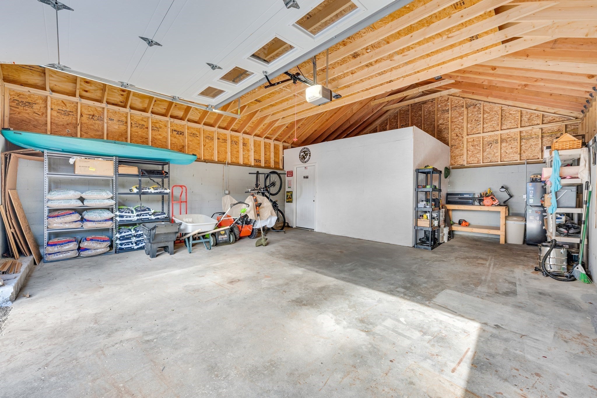 16 Sandy Cove Road, Lunenburg, MA Photo #26