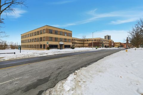 Photo of 128-148 Maple St #front, Springfield, MA 01103 (MLS # 73475401)