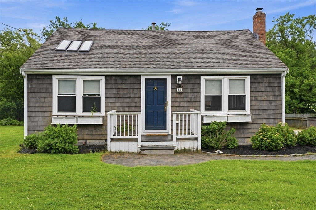 Photo of 85 Constitution Rd, Marshfield, MA