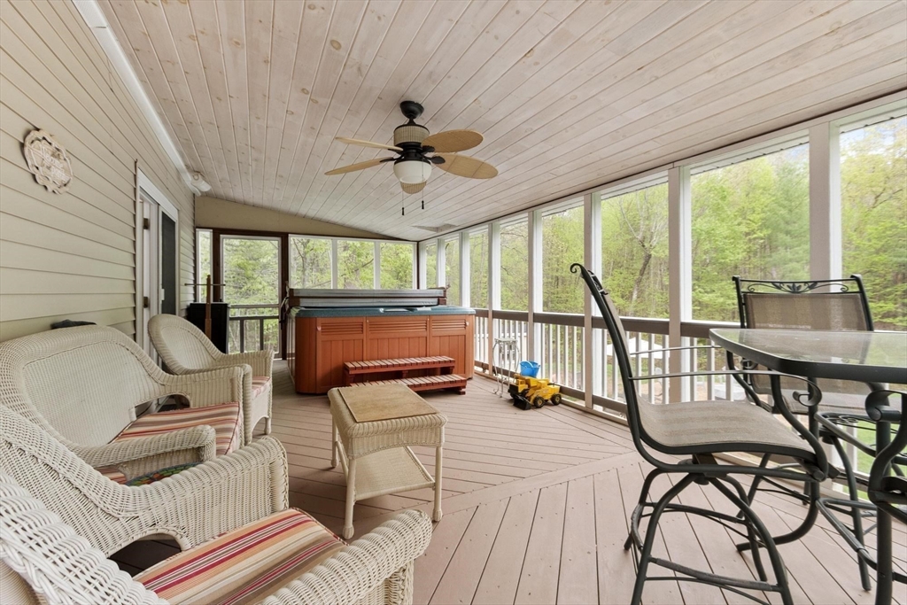 213 Mason Rd, Townsend, MA Photo #15