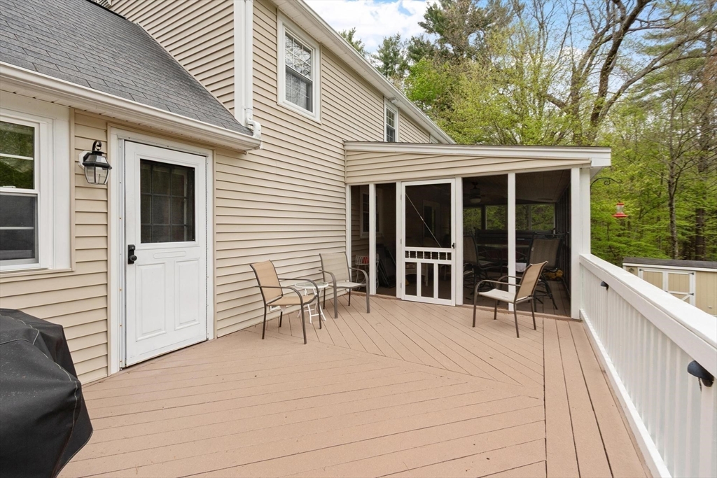 213 Mason Rd, Townsend, MA Photo #14