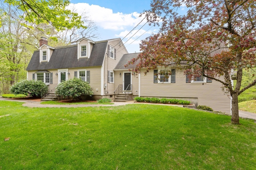 213 Mason Rd, Townsend, MA Photo #2