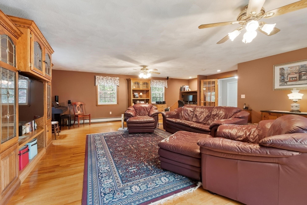 213 Mason Rd, Townsend, MA Photo #22