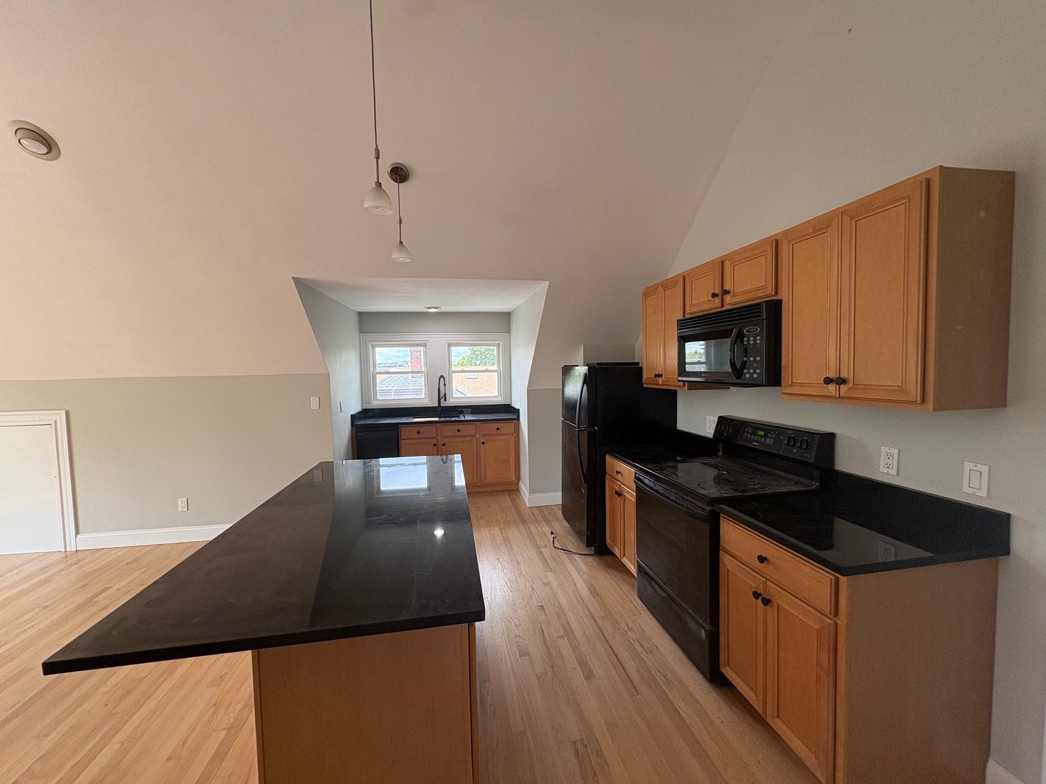 26 Mason ST #3, Beverly, MA, 26 Mason ST #3, Beverly, MA Photo #7