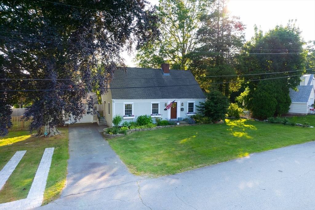 14 N Pleasant St