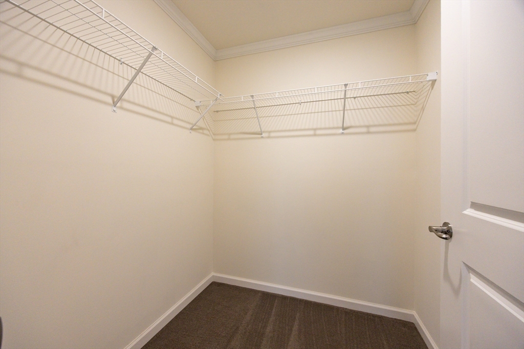 North Attleboro, Massachusetts 02760, United States, 2 Bedrooms Bedrooms, ,2 BathroomsBathrooms,Residential,Active,167122