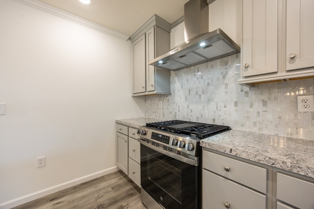 North Attleboro, Massachusetts 02760, United States, 2 Bedrooms Bedrooms, ,2 BathroomsBathrooms,Residential,Active,167122