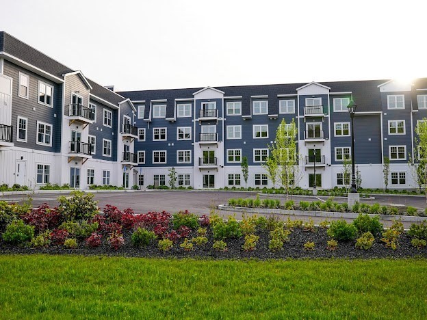 485 Blue Hills Parkway 24