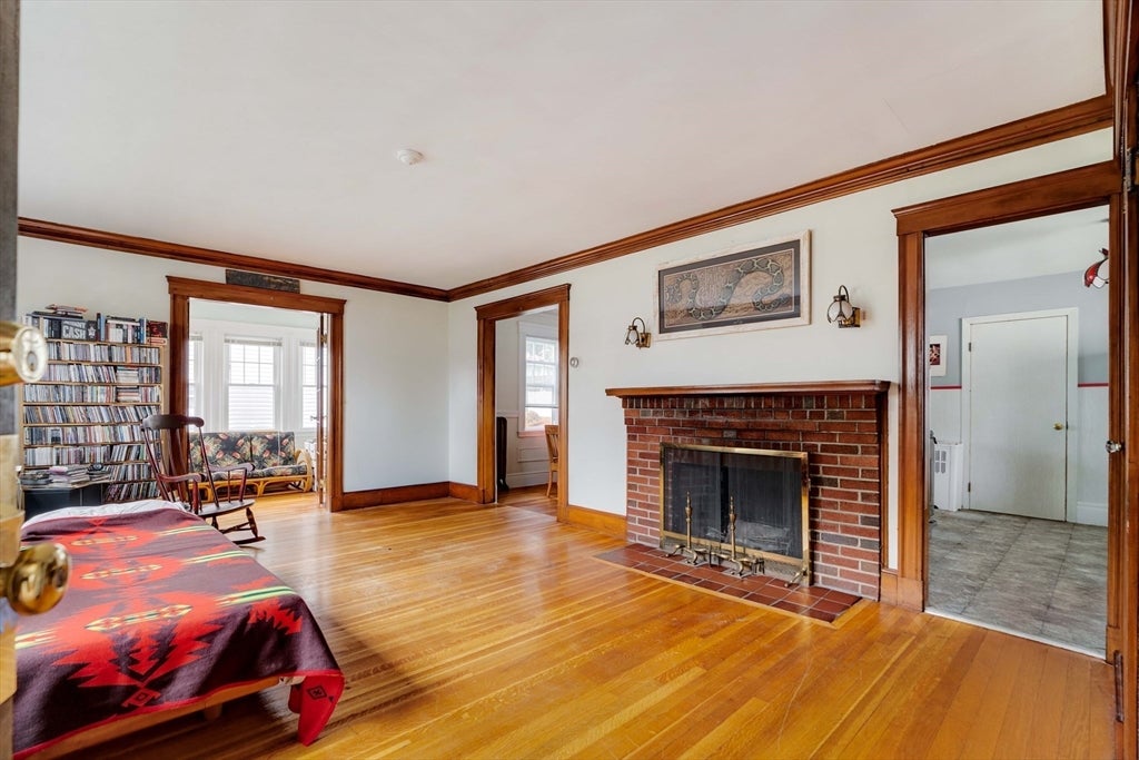 27 Pitcher Ave